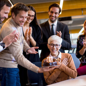 Como-voce-gostaria-de-ser-tratado-pela-sua-empresa-Pequenas-celebracoes Como voce gostaria de ser tratado pela sua empresa Pequenas celebracoes