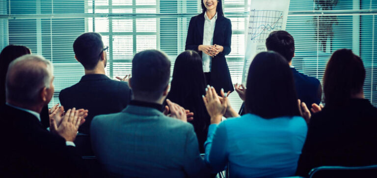 Persuasão: O que é e Como Desenvolver Persuasão: o que é e como desenvolver