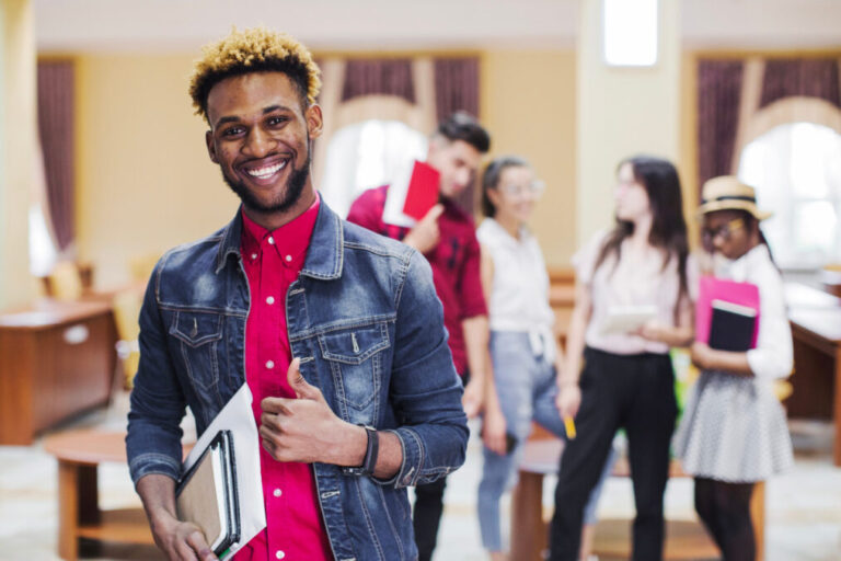 As 12 melhores faculdades do Brasil As 12 melhores faculdades do Brasil