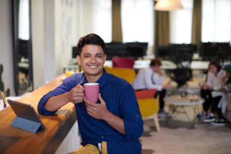 Posso levar meu próprio café ou prepará-lo na empresa? Posso levar meu próprio café ou prepará-lo na empresa?