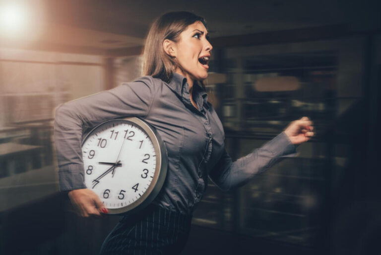 Chegar atrasado: Como abordar o problema pontualmente? Chegar atrasado: Como abordar o problema pontualmente?
