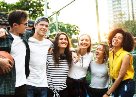 Geração Y: Quem São, Características e Impactos Geração Y: Quem São, Características e Impactos
