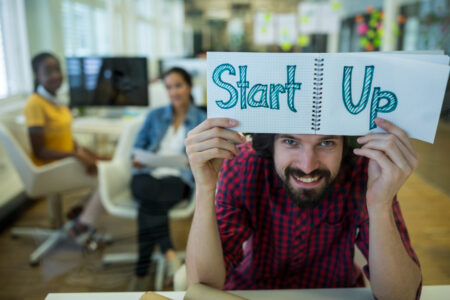 Startups: Tudo que Você Precisa Saber em 10 Minutos! Startups: Tudo que Você Precisa Saber em 10 Minutos