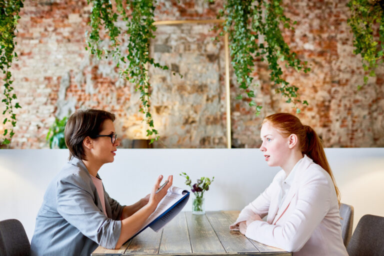 Entrevista estruturada: O que é, Benefícios e Exemplos Entrevista estruturada: O que é, Benefícios e Exemplos