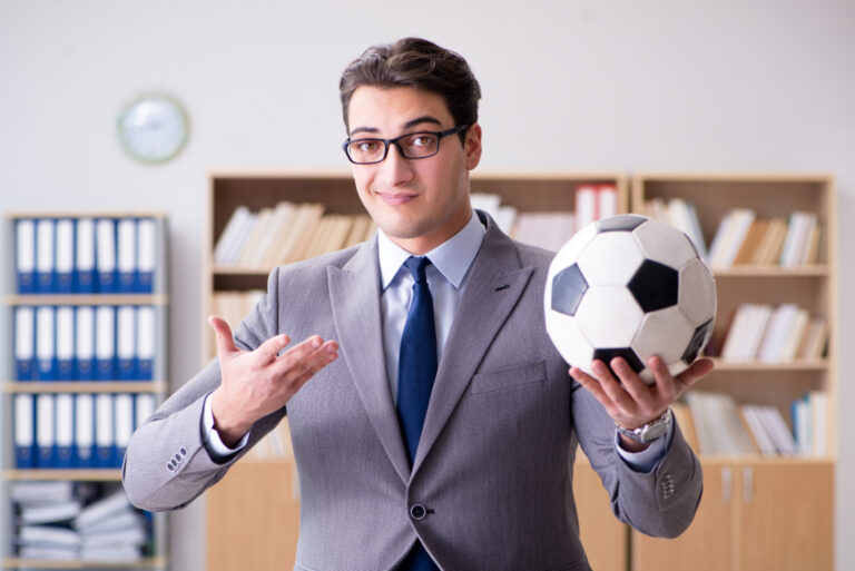 Conversando sobre Futebol no Trabalho Conversando sobre Futebol no Trabalho