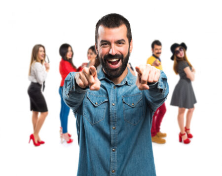 Elogie em público e corrija em particular Elogiar em público e corrigir em particular