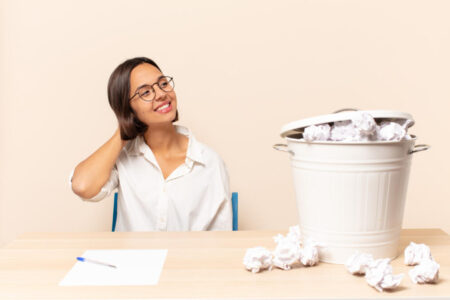 Como falar com um colega sobre falta de higiene no trabalho?